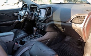 Jeep Cherokee V 2020 Jeep Cherokee Jeep Cherokee V KL 3.2 4X4 Latitude LUX 272KM 3.2 Benzyna, zdjęcie 10