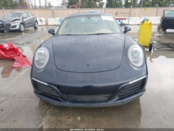 Porsche 911 991 Carrera 2/2S Coupe Facelifting 3.0 370KM 2017 Porsche 911 PORSCHE 911 CARRERA 2017 3.0 Benzyna 370KM, zdjęcie 5