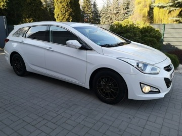 Hyundai i40 Kombi 1.7 CRDi HIGH 136KM 2015 Hyundai i40 1.7 CRDI 136KM Klima Tempomat Parktron, zdjęcie 3