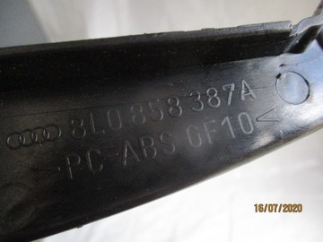 КОРОБКА ПРЕДОХРАНИТЕЛЕЙ AUDI A3 8L LEON 8L0858387A