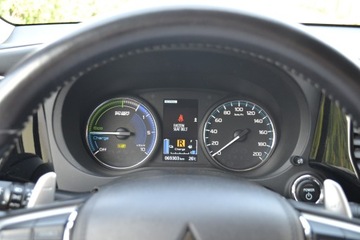 Mitsubishi Outlander III 2019 PHEV 2.4 4x4, zdjęcie 32
