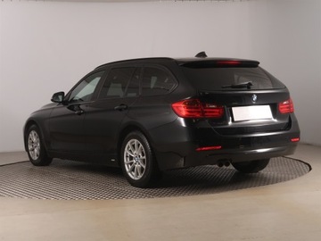 BMW Seria 3 F30-F31-F34 2013 BMW 3 318 d, Skóra, Navi, Klima, Klimatronic, zdjęcie 3