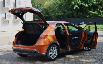 Honda Civic VIII Hatchback 5d 1.4 i 83KM 2008 Honda Civic GWARANCJA, 2008r, 1.4 BenzynaLPG, Niski przebieg, Nowe sprzegl, zdjęcie 18