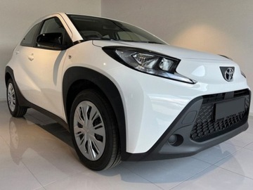 Toyota Aygo X 1.1 VVT-i 72KM 2025 Od ręki - Comfort 1.0 benzyna 72KM | Tempomat adapttacyjny!, zdjęcie 2
