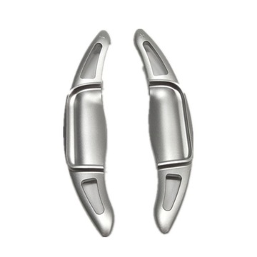 DO TOYOTA CAMRY 2018 2019 VYBAVENÍ INTERIÉR LITÍ