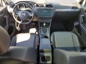Volkswagen Tiguan II 2020 Volkswagen Tiguan 2020 VOLKSWAGEN TIGUAN SE 2.0 Benzyna 184KM, zdjęcie 7