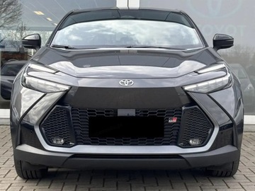 Toyota C-HR II SUV 1.8 Hybrid 140KM 2025 Od ręki - GR Sport 1.8 Hybrid Dynamic Force 140KM | Podgrzewane fotele!, zdjęcie 1