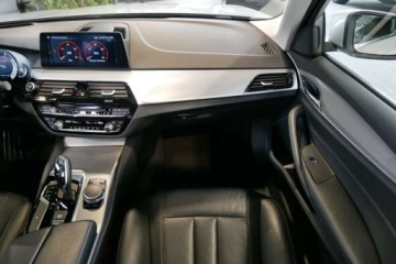 BMW Seria 5 G30-G31 Limuzyna 520d 190KM 2017 BMW Seria 5 2.0D 190KM Bezwyp. 100 ASO, Oryginalne powloki i szyby, Head-U, zdjęcie 14