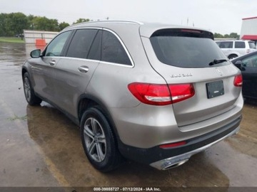 Mercedes GLC C253 2019 Mercedes-Benz GLC 2019 Mercedes-Benz GLC GLC 300 SUV 2.0 Benzyna 241KM, zdjęcie 2