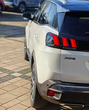 Peugeot 3008 II Crossover 2.0 BlueHDi 180KM 2017 Peugeot 3008 System StartStop Navi Czujniki Glosniki Focal Keyless Go, zdjęcie 12