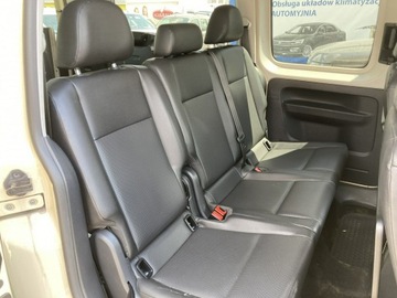 Volkswagen Caddy IV Kombi Maxi 2.0 TDI SCR BlueMotion Technology 102KM 2017 Volkswagen Caddy Niepełnosprawnych inwalida, zdjęcie 13
