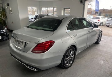 Mercedes Klasa C W205 Limuzyna 200 184KM 2018 Mercedes-Benz Klasa C Avantgarde Bezwypadkowy Serwisowany 2.0 Benzyna 184KM, zdjęcie 2