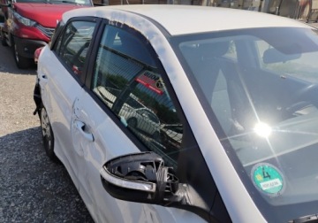 Hyundai i20 II 2016 Hyundai i20 112016r, 1.2 Benzyna. Lekko uszkodzony prawy bok. Jezdzi. 1.2, zdjęcie 21