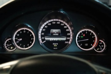 Mercedes Klasa E W212 Coupe 250 CGI BlueEFFICIENCY 204KM 2012 Mercedes E E 250, Salon Polska, Automat, Skóra, zdjęcie 6
