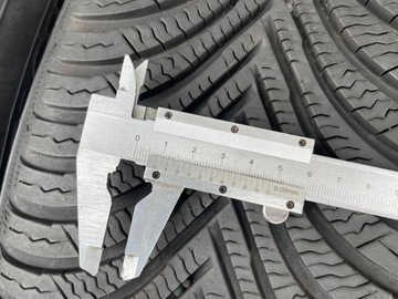 4X RÁFKY ALU RÁFKY KOLA AUDI A6 C6 C7 4G A4 B8 7,5X16 ET 37 4G0601025
