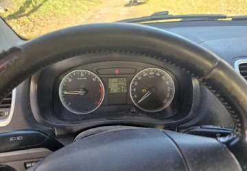 Skoda Fabia II Kombi 1.9 TDI 105KM 2008 Skoda Fabia Skoda Fabia 1.9 TDI Comfort 1.9 Diesel 105KM, zdjęcie 15