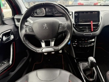 Peugeot 2008 I SUV Facelifting 1.2 PureTech 110KM 2018 Peugeot 2008 GT-Line * * 110KM *, zdjęcie 14