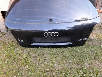 AUDI A3 8P 04-12R. 3D VÍKO KUFRU ZADNÍ JELENIA VRCH