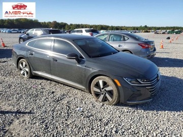 Volkswagen Arteon 2021 Volkswagen Arteon SE, od ubezpieczalni 2.0 Benzyna 268KM