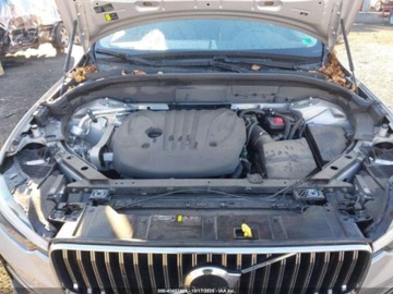 Volvo XC60 II 2023 Volvo XC 60 B5 Plus Bright Theme 2023 2.0l 2.0 Benzyna 247KM, zdjęcie 8