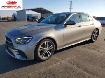 Mercedes Klasa E W213 2021 Mercedes-Benz Klasa E 350 2021 2.0 Benzyna 255KM