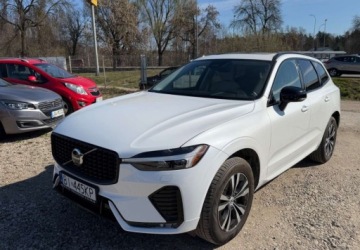 Volvo XC60 II 2024 Volvo XC 60 Dark Core Plus 2.0 Benzyna 264KM, zdjęcie 2