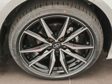 Toyota Corolla XII Sedan Facelifting 1.8 Hybrid 140KM 2025 GR Sport 1.8 Hybrid 140KM | Podgrzewane fotele!, zdjęcie 12