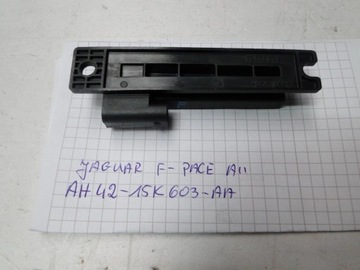 AH42-15K603-AA MODUL ZESILOVAČ ANTÉNY JAGUAR F-PACE