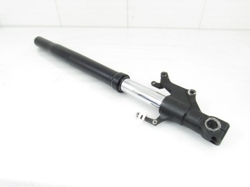 Левая сторона Yamaha FJR 1300.