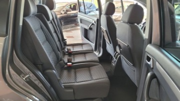 Volkswagen Touran I 1.9 TDI 105KM 2007 Volkswagen Touran TOURAN 1.9tdi 7-foteli Lift zarejestrowany MOZLIWA ZAMIA, zdjęcie 23