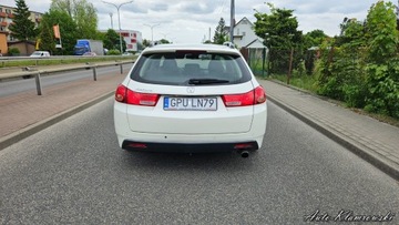 Honda Accord VIII Kombi 2.0 VTEC 156KM 2011 Honda Accord Honda Accord 2.0i Klima Biala perla Zadbany 2.0 156KM, zdjęcie 5