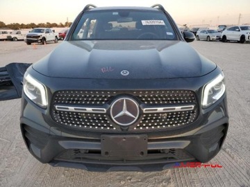 Mercedes GLB 2022 Mercedes-Benz GLB 2022 r., 2,0L 250 2.0 Benzyna 221KM, zdjęcie 1