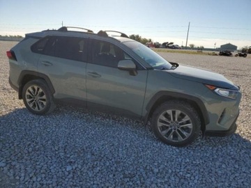 Toyota 2021 Toyota RAV4 Toyota RAV4 XLE Premium FWD, od ubezpieczalni po gradobiciu, zdjęcie 2