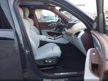 BMW XM 2024 BMW XM 2024 4.4 Hybryda 483KM, zdjęcie 9