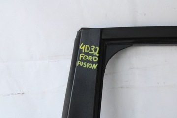 DVEŘE LEVÉ ZADNÍ LEVÝ FORD FUSION 2002R- D2