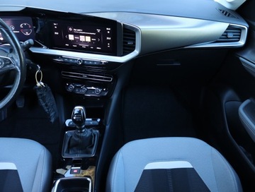 Opel Mokka II SUV 1.2 Turbo 100KM 2021 Opel Mokka 1.2 Turbo, Salon Polska, Serwis ASO, zdjęcie 7