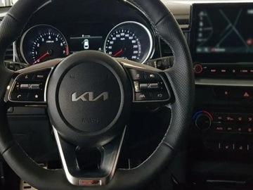 Kia Proceed Shooting Brake Facelifting 1.5 T-GDI 140KM 2024 KIA ProCeed 1.5 T-GDI GT Line DCT Combi 140KM 2024, zdjęcie 4