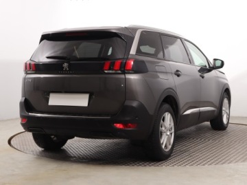 Peugeot 5008 II Crossover 1.2 PureTech 130KM 2019 Peugeot 5008 PureTech 130, Salon Polska, zdjęcie 4