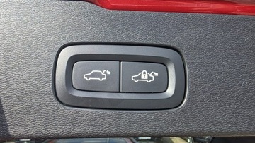 Volvo V60 II  2020 Volvo V60 t6 awd twin engine geartronic RDeasing, zdjęcie 28