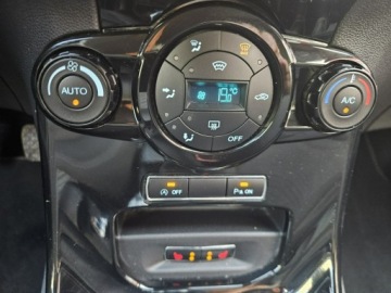 Ford Fiesta VII Hatchback 3d Facelifting 1.0 EcoBoost 125KM 2015 Ford Fiesta Led, Navi,Klimatronik, Grzane Fotele,, zdjęcie 26