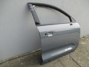 DVEŘE PRAVÉ PŘEDNÍ PRAVÝ VOLVO C40 W-WA