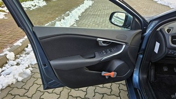 Volvo V40 II Hatchback 1.6 D2 115KM 2013 Volvo V40 1,6 HDi 115Km Ledy Skóra Digital Navi, zdjęcie 4