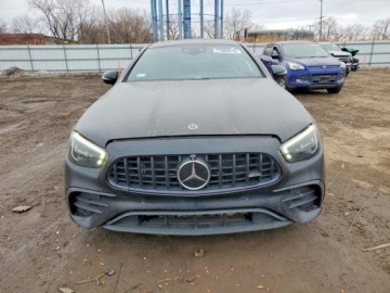 Mercedes Klasa E W213 2022 Mercedes-Benz Klasa E Amg 53 2022 3.0 Benzyna 429KM, zdjęcie 5