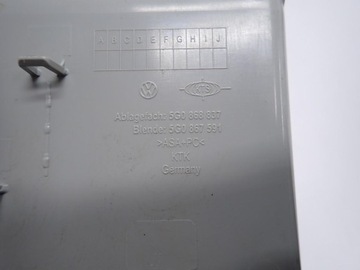 LAMPA INTERIÉR KABINY SKŘÍŇKA 5G0868837 5G0867591 VW GOLF VII 7 15R