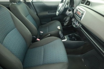 Toyota Yaris III Hatchback 5d 1.33 Dual VVT-i 99KM 2012 Toyota Yaris 1.33 Dual VVT-i, Salon Polska, zdjęcie 6