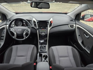 Hyundai i30 II Hatchback 5d 1.6 GDI 135KM 2015 Hyundai i30 1,6 benzyna 135KM nawigacja, zdjęcie 8