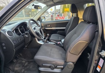 Suzuki Grand Vitara II SUV 1.9 DDiS 129KM 2007 Suzuki Grand Vitara 1.DieselZarejestrowana w Polsce 1.9 Diesel 129KM, zdjęcie 13