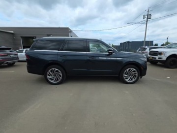 Lincoln Navigator III 2025 Lincoln Navigator Reserve 2025 3.5 Benzyna 440KM, zdjęcie 4