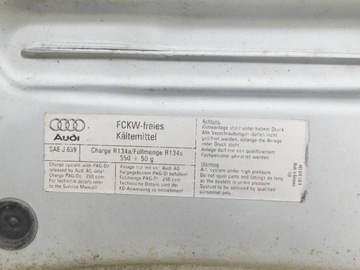 AUDI A4 B5 1996R KAPOTA PŘEDNÍ KOMPLETNÍ STŘÍBRNÁ