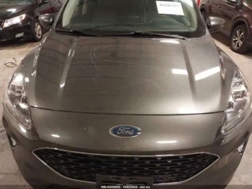 Ford Escape III 2020 Ford Escape 2.0 250KM 4X4 wersja TITANIUM, od firmy ubezpieczeniowej 2.0, zdjęcie 10